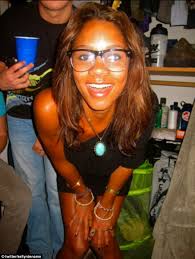 Kelly Denman's Instagram, Twitter & Facebook