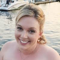 Shawna Larson's Instagram, Twitter & Facebook