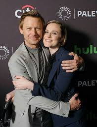 Jimmi Simpson Evan Rachel Wood Evan Rachel Wood Westworld Cast Good Looking Men