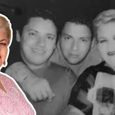 Cuántos hijos tuvo Paquita la del Barrio? Ellos son los herederos de su  fortuna