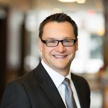 Working At Knobbe Martens: Company Overview and Culture