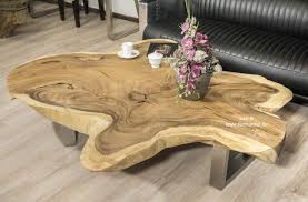 Wohnling couchtisch mahilo massivholz baumkante 56x38x51 cm sheesham holztisch metallbeine wohnzimmertisch. Baumstamm Couchtisch Aus Einer Baumscheibe Der Tischonkel