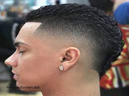 Cool Elegant Fade Haircut Hispanic Check More At Https Hairstylesformen Club Fade Haircut Hispa Mens Haircuts Fade Fade Haircut Designs Mohawk Hairstyles Men