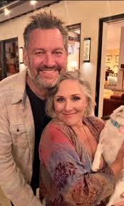 Who is Ricki Lake's husband?