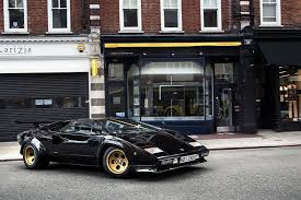 Black And Gold Lamborghini Huracan Black Gold Lamborghini Countach Classic Cars Sports Cars Luxury