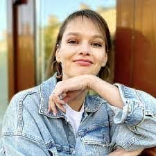 Ripsime Mkrtchyan's Instagram, Twitter & Facebook