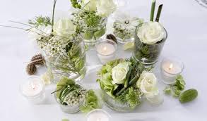 Individuelle Tischdekoration Und Trotzdem Sehr Dezent Und Zueinander Passend Hochz Tischdekoration Hochzeit Tischdeko Hochzeit Tischdekoration Hochzeit Blumen