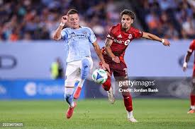 Image result for tbn:hGp17KPYydWaiM::blogs.nypost.com/sports/soccer/photos/Eto%27o.jpg