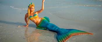 Long then trained other girls to be like mermaids, showing them how to hold their breath underwater and move like a mermaid would. Professional Mermaids And Their Viral Accounts Latinamerican Post