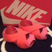 Nike Studio Wraps Pink Coral For Yoga Or Barre New Nike