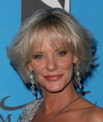 Cara Lott's Instagram, Twitter & Facebook