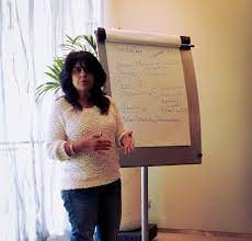 International helpline +971 4 4244444. Best Practices In Social Customer Care The Fourth Session In The Uae Zanerva