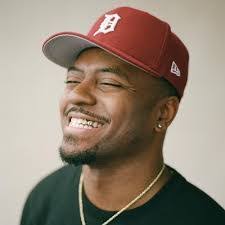 Sheldon Powell's Instagram, Twitter & Facebook