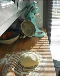 Comment Faire La Meilleure Pate A Pizza Du Monde Recette Meilleure Pate A Pizza Pate A Pizza Recette Pate A Pizza