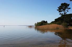 Cazaux (ariège) cazaux — cette page d'homonymie répertorie les différents sujets et articles partageant un même nom. Le Lac De Cazaux Un Lieu Remarquable