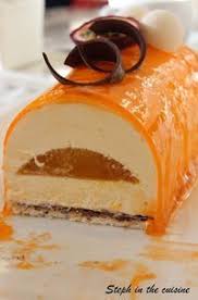 Buche De Noel Vanille Fruit De La Passion Dacquoise Coco Buche De Noel Vanille Buche De Noel Recette Dessert Noel