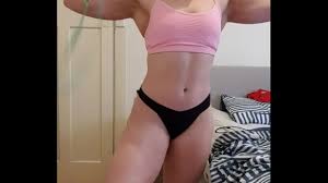 hot blonde bicep flex - XNXX.COM