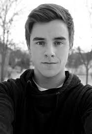 Clinton Hoang (clintonhoang)