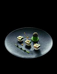 Marinated Scallps And Kabu Turnips Noix De Saint Jacques Marinees Navet Kabu Au Cedrat Plating Presentation Food Food Design Creative Food
