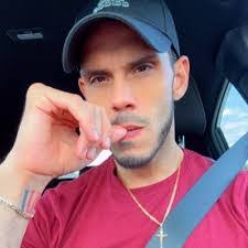 Erin Rogan's Instagram, Twitter & Facebook