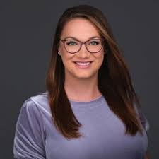 Sara Stull's Instagram, Twitter & Facebook