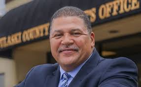 Higgins leads Pulaski County sheriff race