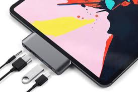 10 Must Have Ipad Pro Accessories For An Even Better Experience In 2020 Ipad Pro Accessories Apple Ipad Accessories Ipad Pro