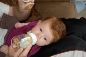 Helping your tot give up drinking from a bottle and teaching him to drink from a cup is an important — yet sometimes tricky not to mention messy here's how to make it a little easier… when should i move my baby to a cup? 3 Ways To Get A Breastfed Baby That Won T Take A Bottle To Drink Wehavekids