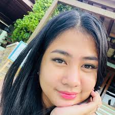 DRPH DOMINATION 👑 Nagsama-sama ang "Drag Race Philippines" queens na sina  Marina Summers, Precious Paula Nicole, Captivating Katkat, at Maxie  Andreison para sa bagong drag supergroup na "REYN4." Ilalabas nila ang  kanilang