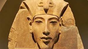 بوتيفار أو قوطفير أو قوطيفار أو بوتيفار بن روحيب هو عزيز مصر (الوزير الأول) أثناء فترة قدوم النبي يوسف حسب الروايات التوراتية. Ø«ÙˆØ±Ø© Ø¥Ø®Ù†Ø§ØªÙˆÙ† Ø§Ù„Ø¯ÙŠÙ†ÙŠØ© ÙŠÙˆØ«Ù‚ Ø¹Ø¨Ø§Ø¯Ø© Ø§Ù„ØªÙˆØ­ÙŠØ¯ Ù„Ø¯Ù‰ Ø§Ù„ÙØ±Ø§Ø¹Ù†Ø©