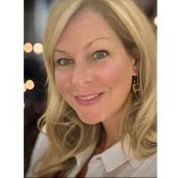 Colleen Freeman's Instagram, Twitter & Facebook