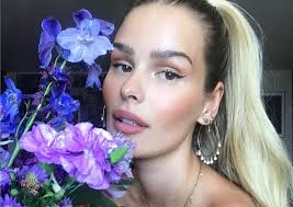May 14, 2021 · + yasmin brunet fala sobre vida sexual com medina: K0lwilcfducggm