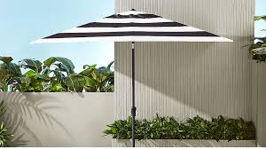 Black And White Striped Pool Umbrella Shadow Rectangular Black And White Stripe Umbrella Shade With Pole Reviews Modern Shade Outdoor Umbrella Modern Outdoor