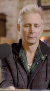 Billie Joe Armstrong Displays Mexican Flag at Tecate Pa'l Norte