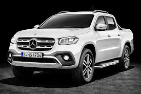 Don 39 T Panic What You 39 Re Seeing Is Real A Mercedes With A Pickup Bed Mercedes Benz Introduced Its Luxury X Class Tr Mercedes Benz Pickup Trucks Benz
