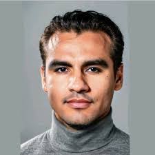 Fernando Hooker's Instagram, Twitter & Facebook