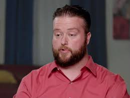 Mike is such an asshole! I cannot stand him. I understand he's been hurt  and is guarding his heart but he's always just a sarcastic ass to Natalie  and it's gross. :