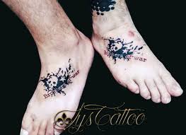 Le côté morbide de sa symbolique ont toujours fait de la tête de mort un motif de tatouage très apprécié pour son côté marginal et provocateur. Trouver Le Meilleur Salon De Tatouage Specialiste En Tatouage Crane Tete De Mort Et Sa Signification Tatoueur Vers Bordeaux Lys Tattoo