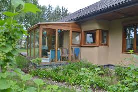 The scroll bar on the right lists plans by size in square feet (inside). How To Add Your Straw Bale House To The Database Esba