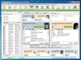 Once installed you will need to choose the free or paid version from the selection . Family Tree Builder Download