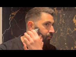 Introducing Russell’s Travel Beard Beard Shape-Up Trimmers