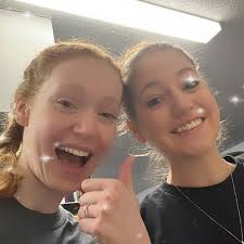 Vicki's Cozy Cafe LLC