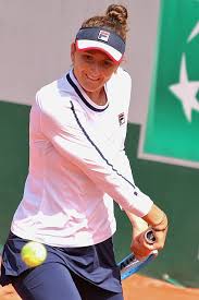 Cel mai lung game al meciului e câștigat de simona, cu un retur de senzație. Irina Camelia Begu Wikiwand