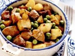 Tocanita asta este una rustica, simpluta, fara pretentii. Mancare De Cartofi Cu Mazare