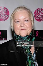 357 Katherine Kinney Photos & High Res Pictures