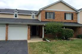7260 S Adams St Unit B Willowbrook Il 60527 3 Beds 2 Baths Willowbrook Renting A House Condos For Sale