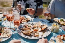 Coastal Delights: Exploring Cool Restaurants by the Beach in England -  iVisit