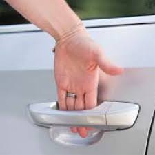 Getting locked out of your honda, or any other vehicle, can make for a stressful situation. Keeping Volkswagen Keyless Entry On Track Automotive Tech Info