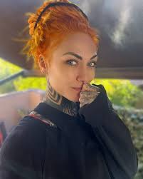 Lena Scissorhands added a new photo.