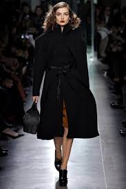 I cappotti lunghi sono modelli decisamente più maschili che trovano spazio anche nel guardaroba femminile, sono infatti dei. Cappotti Donna Autunno Inverno 2016 2017 Moda Con Stile Online